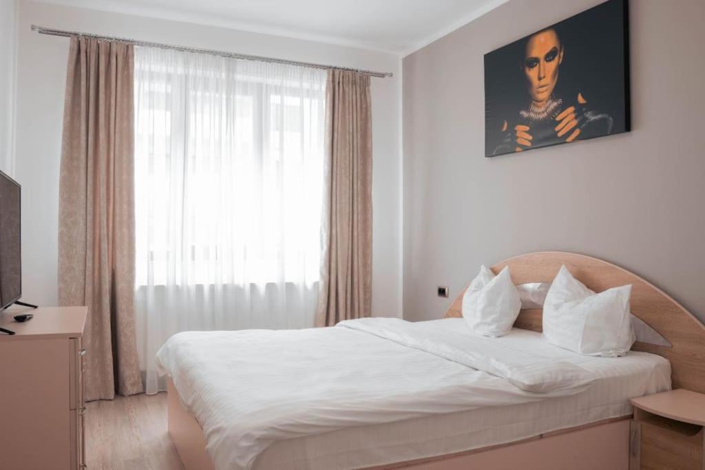 Apartament Zona Coresi Mall บราชอฟ ภายนอก รูปภาพ