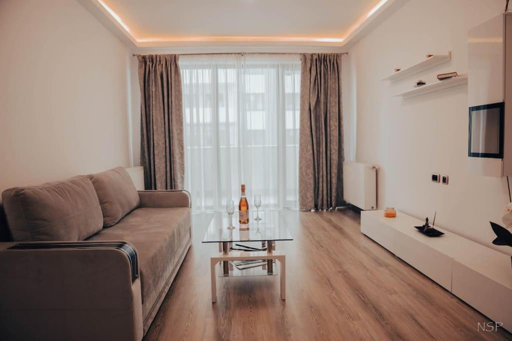 Apartament Zona Coresi Mall บราชอฟ ภายนอก รูปภาพ